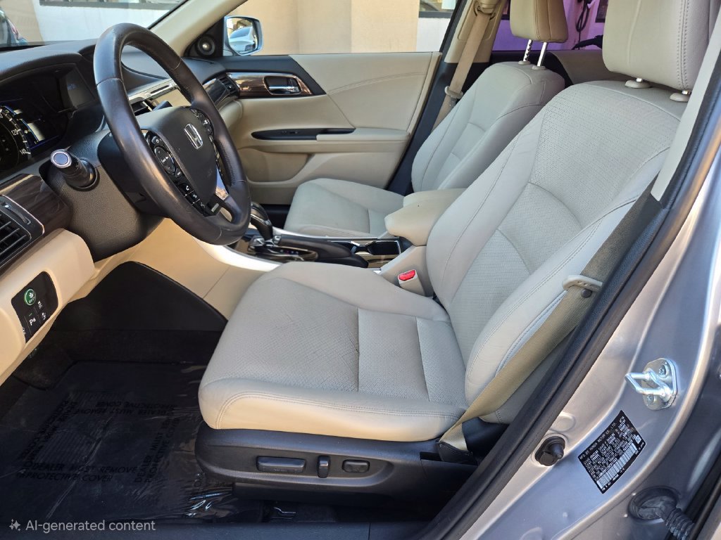 Used 2017 Honda Accord Touring image 17