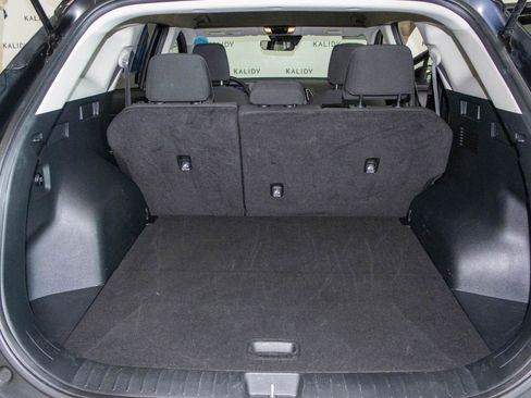 Used 2025 Kia Sportage LX image 23