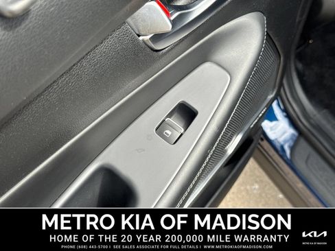Used 2023 Hyundai Santa Fe SEL w/ Premium Package AWD/4WD image 26