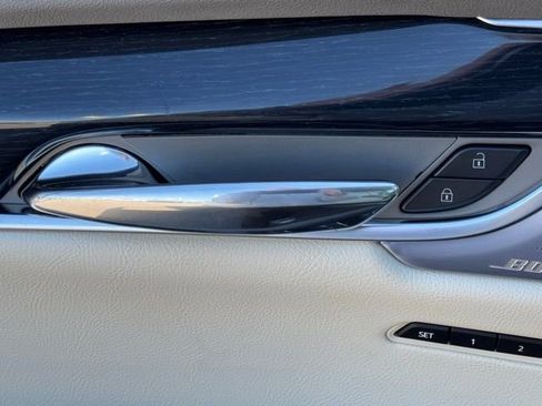 New 2025 Cadillac XT6 Premium Luxury w/ LPO, ONYX Package image 15