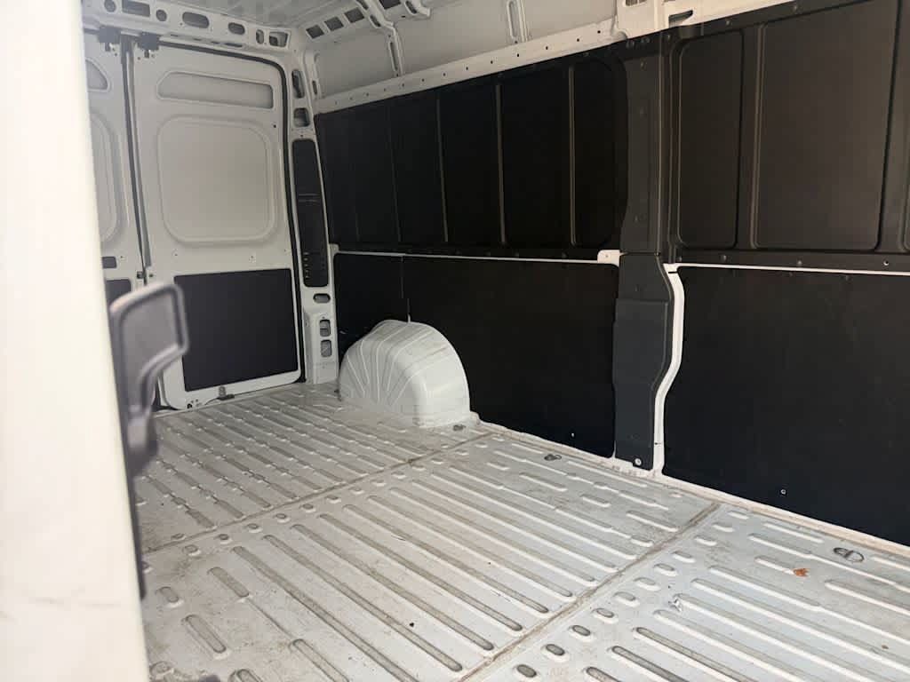 Used 2026 RAM ProMaster 2500 w/ Convenience Group FWD image 16