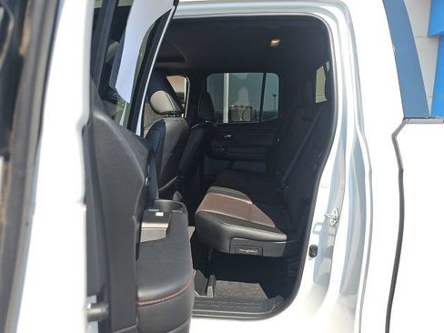 Used 2024 Honda Ridgeline Black Edition image 10