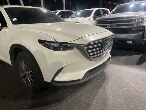 Certified 2022 MAZDA CX-9 Touring w/ Touring Premium Package image 3