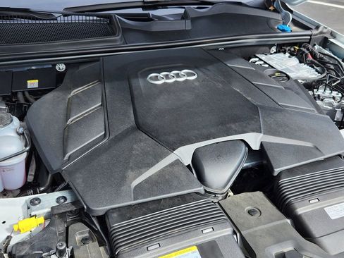 Used 2025 Audi Q7 3.0T Prestige image 18