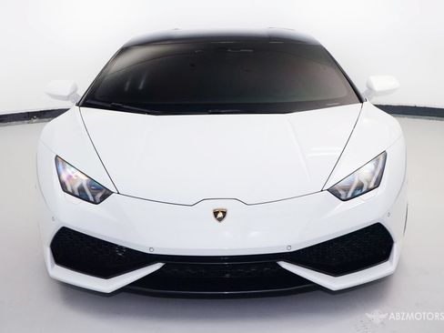Used 2015 Lamborghini Huracan LP 610-4 AWD/4WD image 3