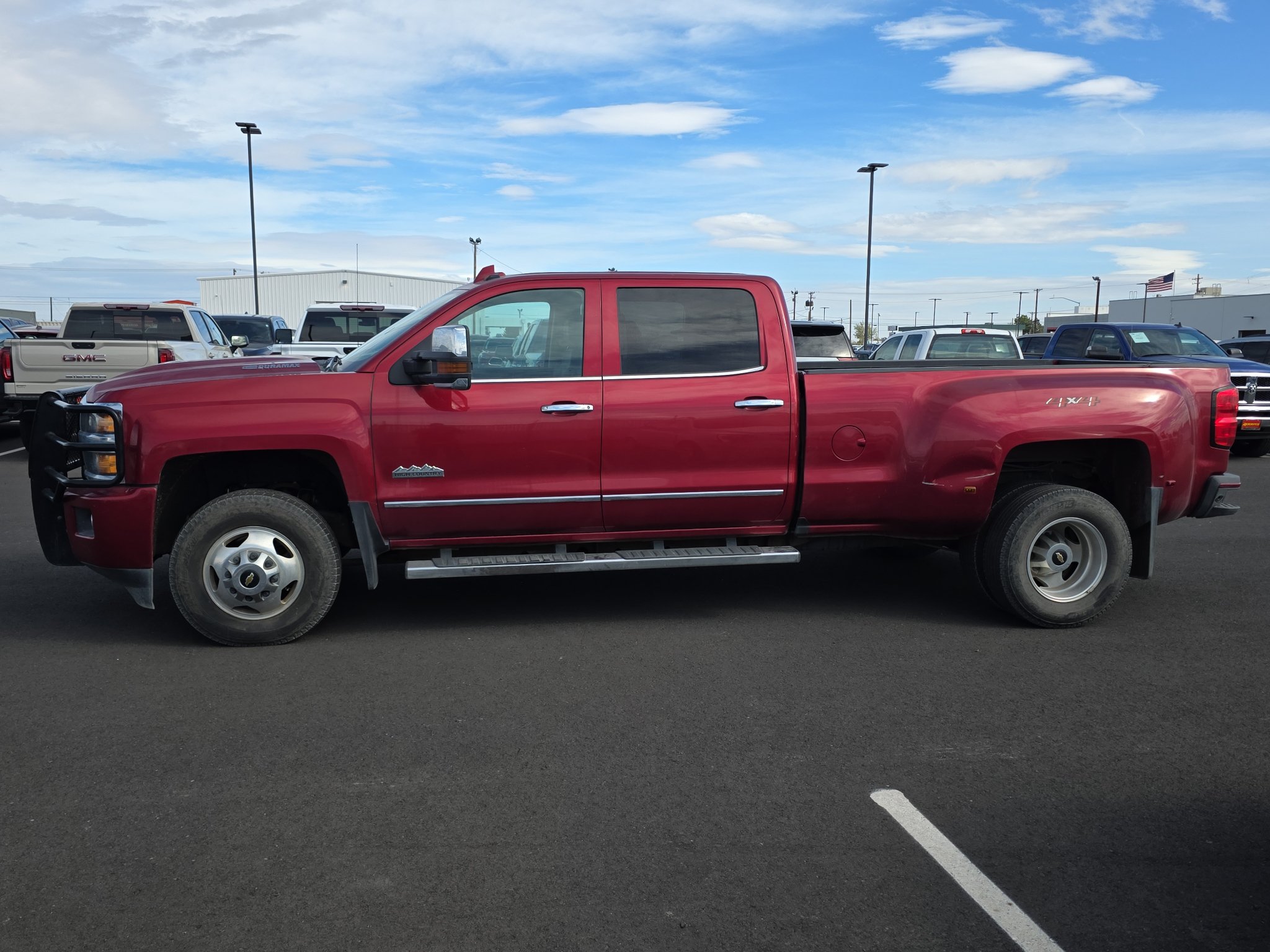 Used 2018 Chevrolet Silverado 3500 High Country w/ Duramax Plus Package AWD/4WD image 4