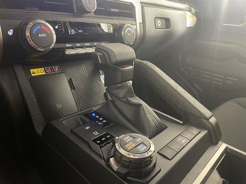 New 2026 Toyota Tacoma TRD Off-Road w/ TRD Off Road Upgrade Package AWD/4WD image 20