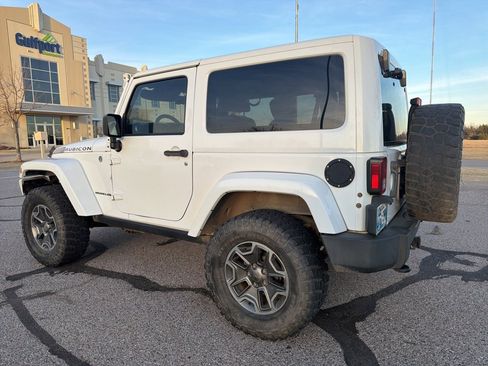 Used 2013 Jeep Wrangler Rubicon w/ PWR Convenience Group image 5