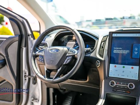 Used 2024 Ford Edge SEL AWD/4WD image 15