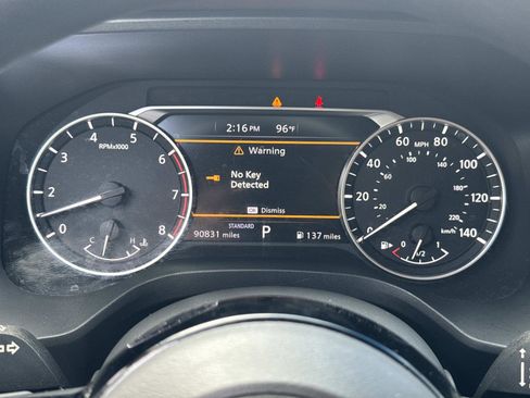 Used 2021 Nissan Rogue SV FWD image 30