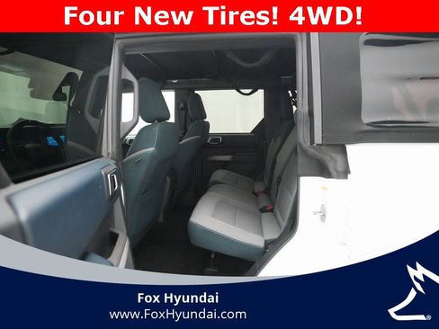 Used 2022 Ford Bronco Outer Banks image 15