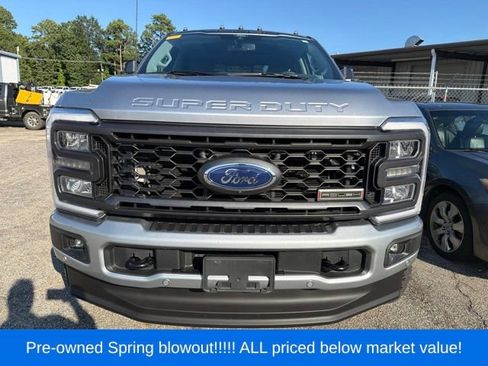 Used 2024 Ford F250 Lariat w/ Lariat Ultimate Package AWD/4WD image 2