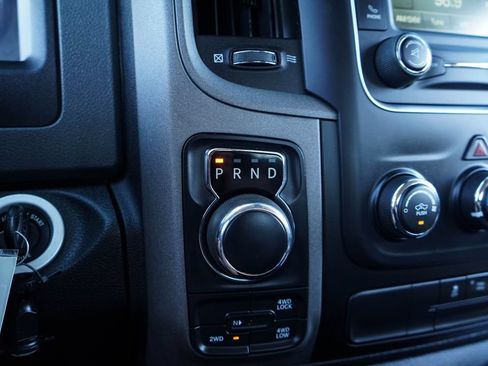 Used 2019 RAM 1500 Express w/ Express Value Package AWD/4WD image 32