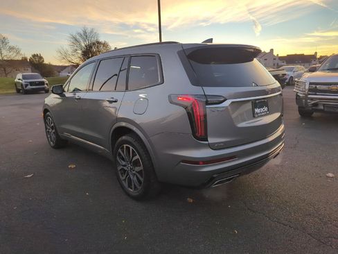 Used 2023 Cadillac XT6 Sport image 5