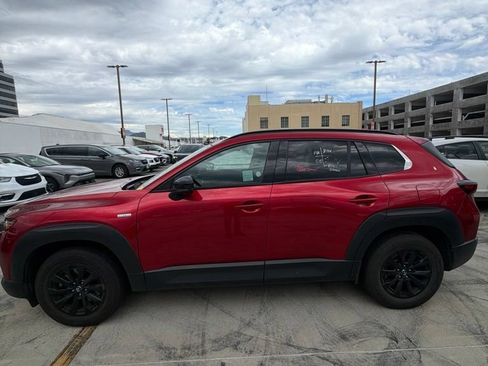 Used 2025 MAZDA CX-50 AWD 2.5 Hybrid w/ Premium Pkg image 3