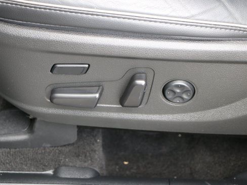 Used 2022 Hyundai Santa Fe Limited FWD image 30