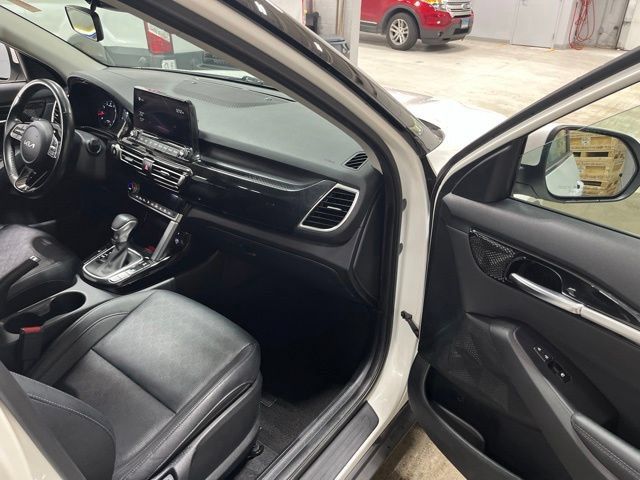 Used 2022 Kia Seltos EX AWD/4WD image 34