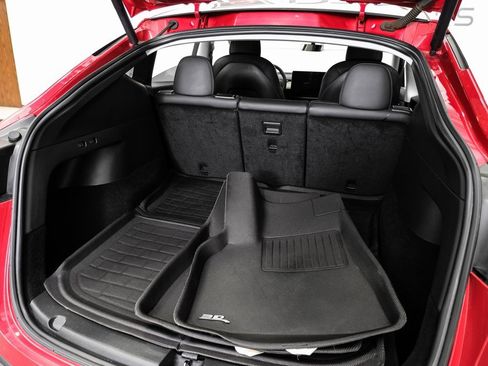 Used 2020 Tesla Model Y Long Range image 47