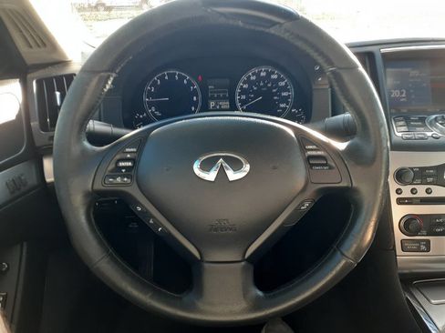 Used 2010 INFINITI G37 x Coupe w/ Premium Pkg image 13