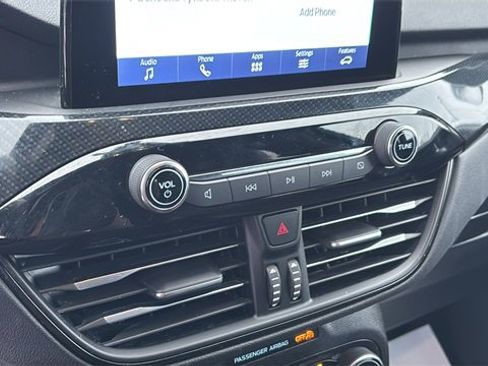 Used 2024 Ford Escape ST-Line image 17