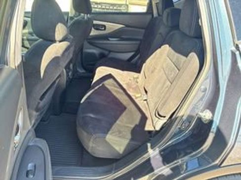 Used 2018 Nissan Murano S image 10