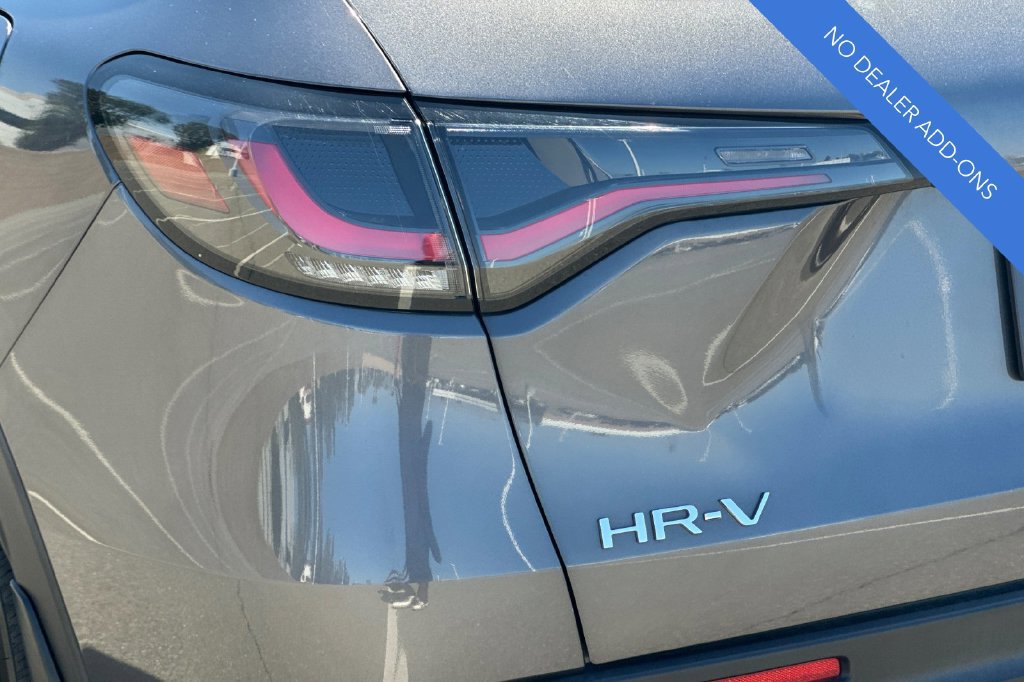 Certified 2024 Honda HR-V LX image 29