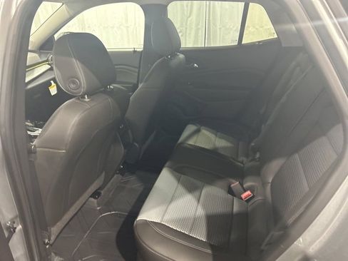 New 2025 Chevrolet Trax LT w/ Driver Confidence Package image 8