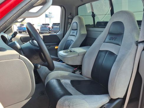 Used 2000 Ford F150 Lightning RWD image 18