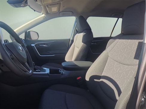 New 2025 Toyota RAV4 XLE image 19