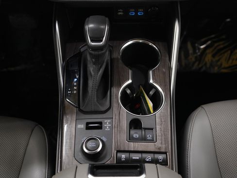Used 2022 Toyota Highlander Limited image 18