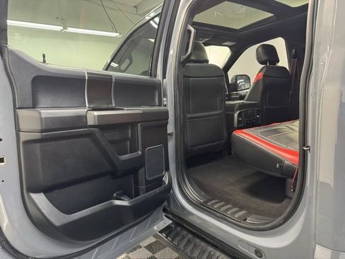 Used 2019 Ford F150 Lariat w/ Equipment Group 502A Luxury image 29