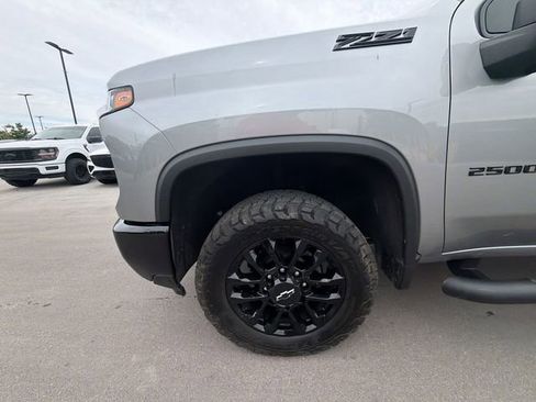 Used 2025 Chevrolet Silverado 2500 LT w/ Trail Boss Package AWD/4WD image 10