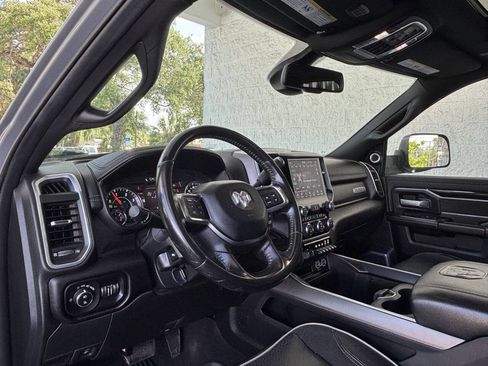 Used 2021 RAM 2500 Laramie AWD/4WD image 15
