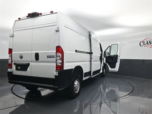 Used 2023 RAM ProMaster 2500 image 35