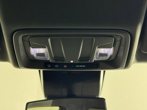 Used 2022 Chevrolet Silverado 1500 LT Trail Boss image 24