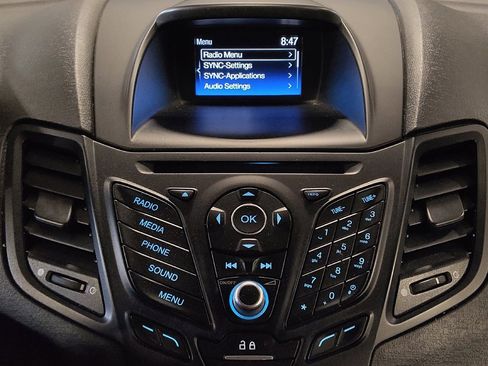 Used 2018 Ford Fiesta SE FWD image 25