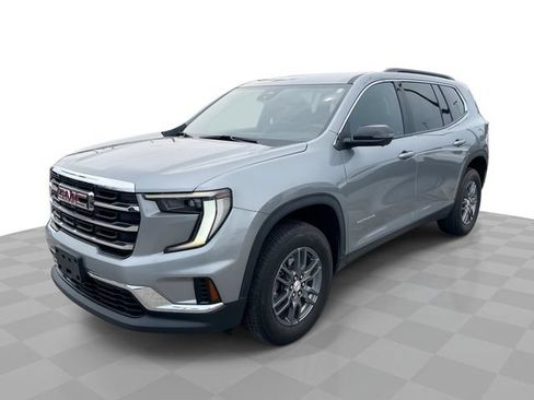 Used 2025 GMC Acadia Elevation FWD image 1