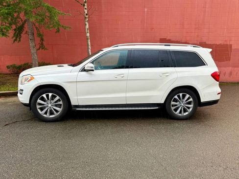 Used 2013 Mercedes-Benz GL 450 4MATIC image 4