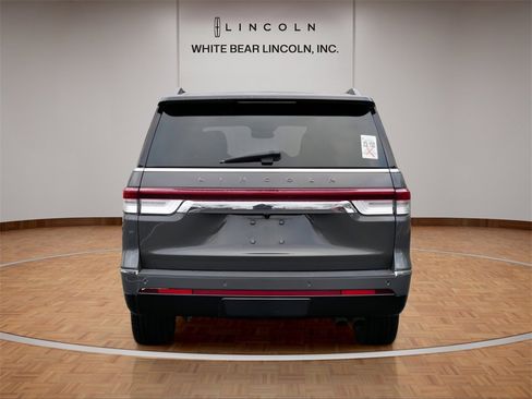 Used 2024 Lincoln Navigator L Black Label image 6