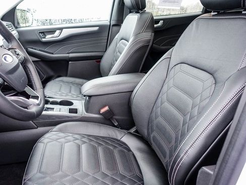 Used 2024 Ford Escape SE w/ PHEV Premium Package image 26