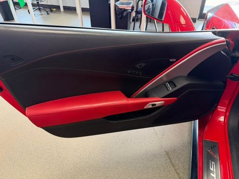 Used 2014 Chevrolet Corvette Stingray Coupe RWD image 32
