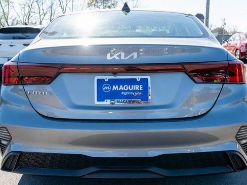Used 2023 Kia Forte LXS image 7