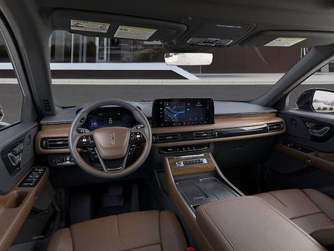 New 2026 Lincoln Aviator Reserve image 9