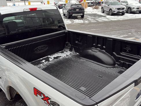 Used 2019 Ford F250 XLT w/ XLT Value Package image 8