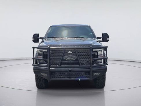 Used 2022 Ford F250 Lariat w/ Tremor Off-Road Package AWD/4WD image 2