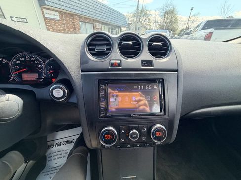 Used 2010 Nissan Altima Hybrid Sedan image 54