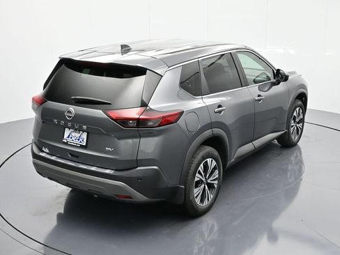 Used 2023 Nissan Rogue SV image 29