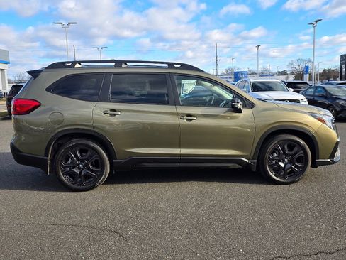 Used 2023 Subaru Ascent Onyx Edition Limited image 17