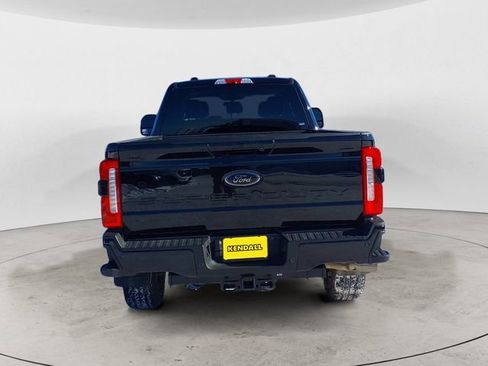 Certified 2025 Ford F350 Lariat w/ Black Appearance Package AWD/4WD image 4