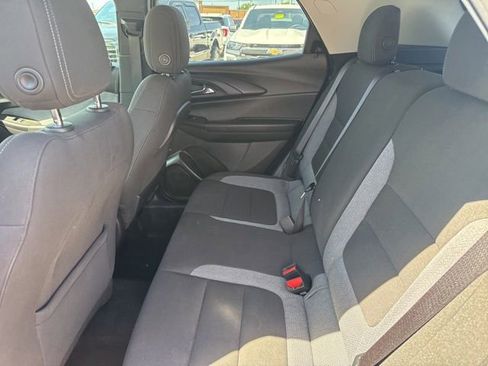 Certified 2025 Chevrolet TrailBlazer LT AWD/4WD image 28